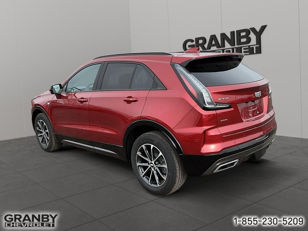 2025 Cadillac XT4 in Granby, Quebec - 4 - w1024h768px