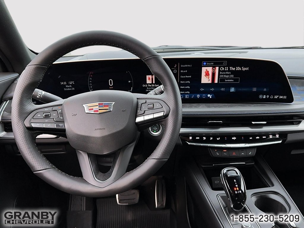 2025 Cadillac XT4 in Granby, Quebec - 10 - w1024h768px