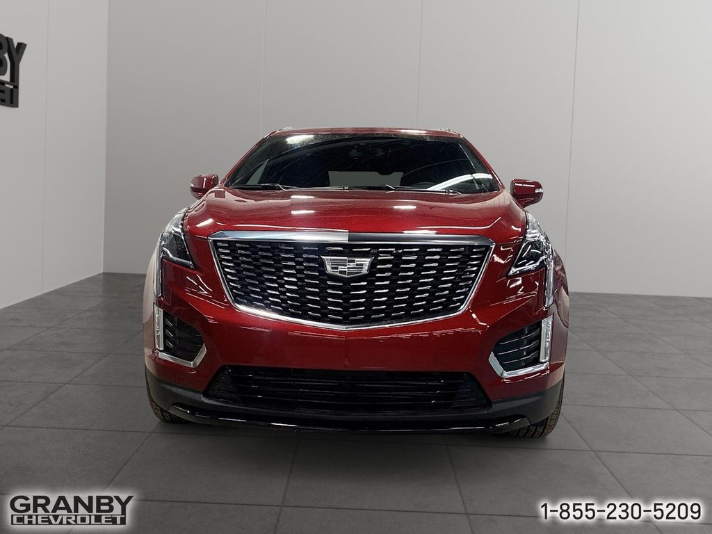 2024 Cadillac XT5 in Granby, Quebec - 2 - w1024h768px