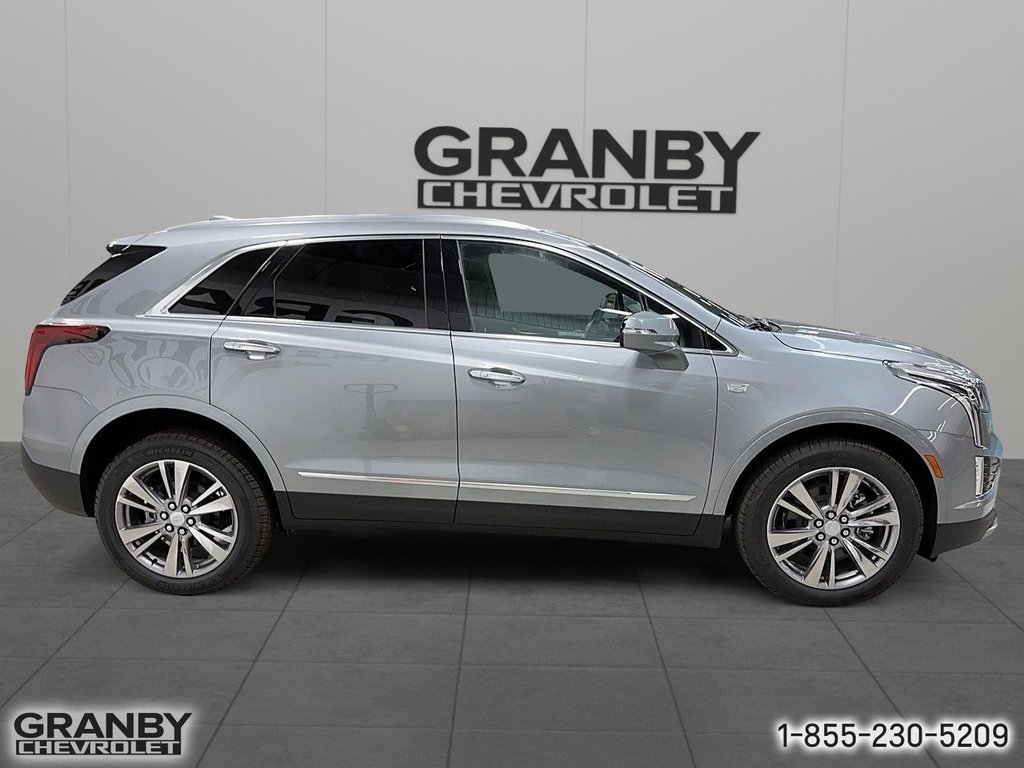 Cadillac XT5  2025 à Granby, Québec - 4 - w1024h768px