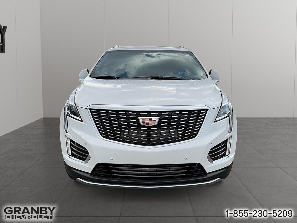 2025 Cadillac XT5 in Granby, Quebec - 2 - w1024h768px