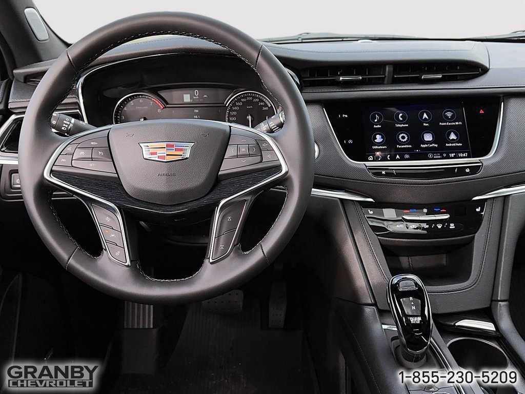 2025 Cadillac XT5 in Granby, Quebec - 13 - w1024h768px