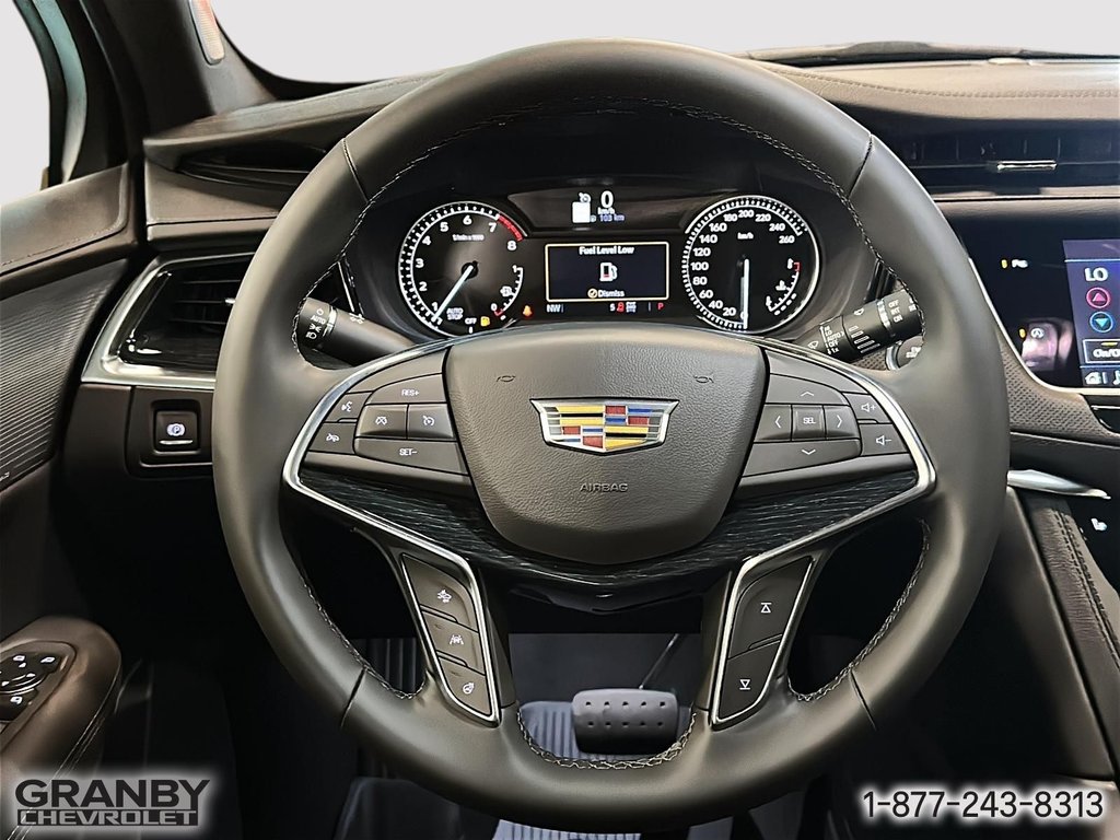 2025 Cadillac XT5 in Granby, Quebec - 15 - w1024h768px