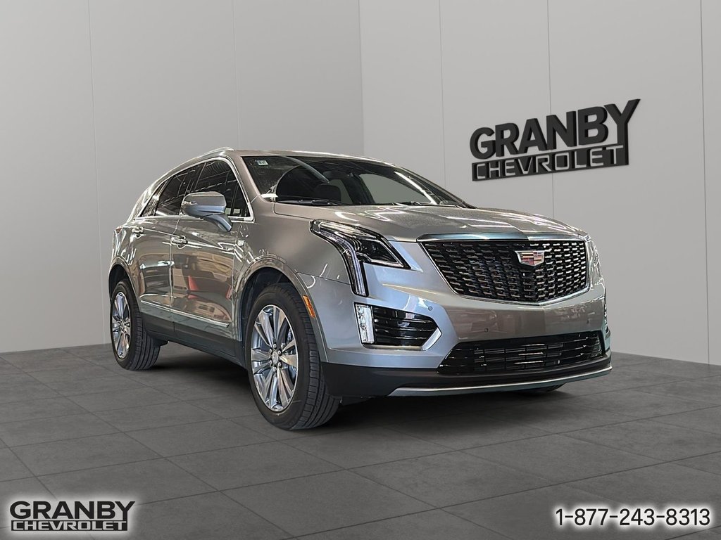 2025 Cadillac XT5 in Granby, Quebec - 3 - w1024h768px