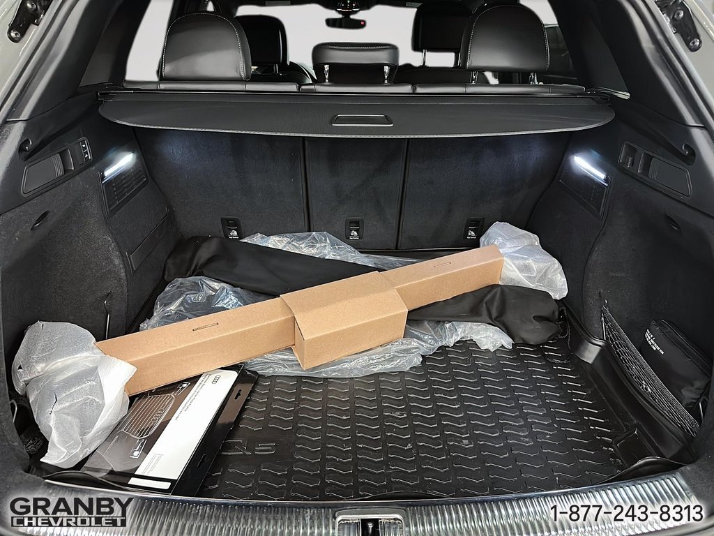 Audi SQ5  2022 à Granby, Québec - 9 - w1024h768px