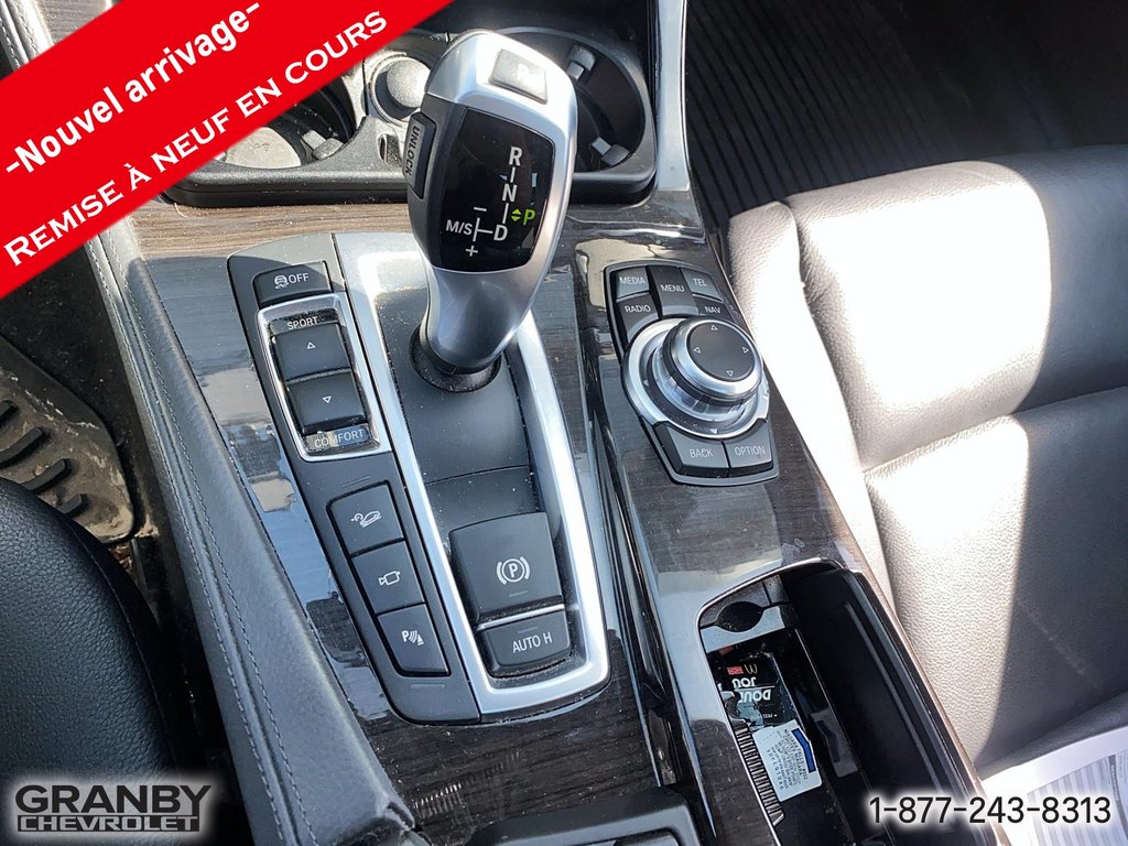 BMW 5 Series 528i xDrive 2013 à Granby, Québec - 10 - w1024h768px