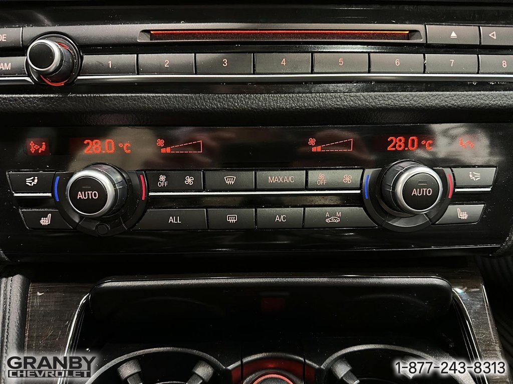 2013 BMW 5 Series 528i xDrive in Granby, Quebec - 15 - w1024h768px