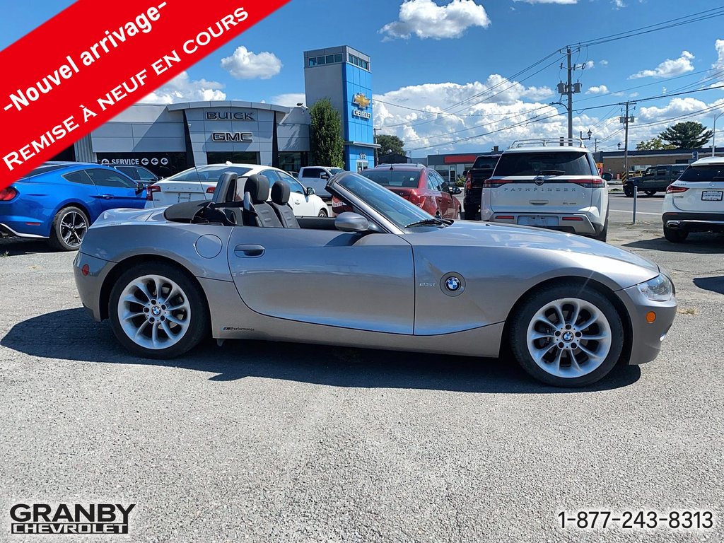 BMW Z4 2.5i manuelle 2005 à Granby, Québec - 4 - w1024h768px