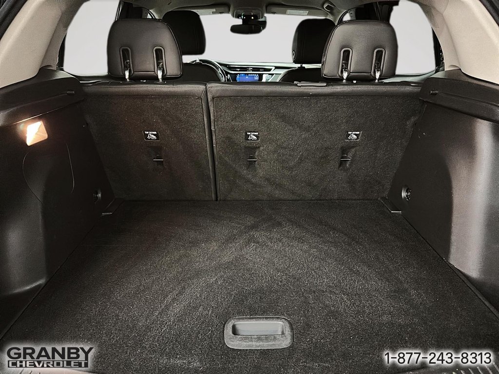 2022 Buick Encore GX Essence AWD in Granby, Quebec - 10 - w1024h768px