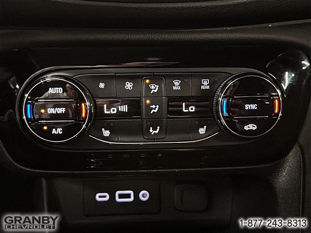2022 Buick Encore GX Essence AWD in Granby, Quebec - 18 - w1024h768px
