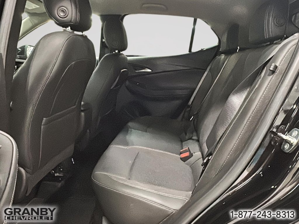2022 Buick Encore GX Preferred ST AWD in Granby, Quebec - 13 - w1024h768px