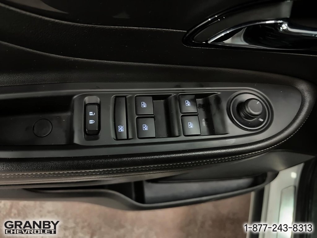 Buick Encore  2017 à Granby, Québec - 13 - w1024h768px