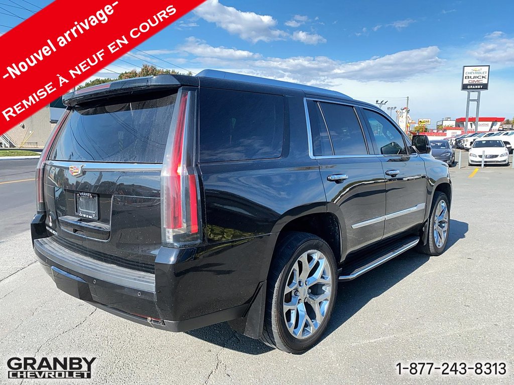 Cadillac Escalade Luxury Collection 2016 à Granby, Québec - 5 - w1024h768px