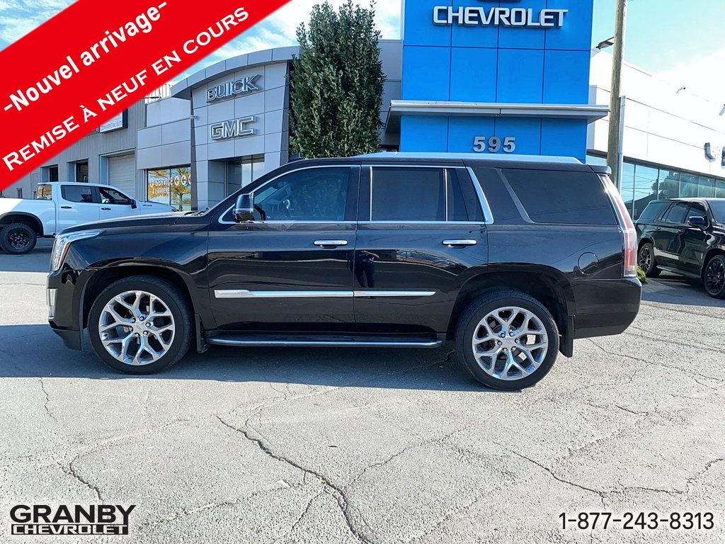 Cadillac Escalade Luxury Collection 2016 à Granby, Québec - 8 - w1024h768px