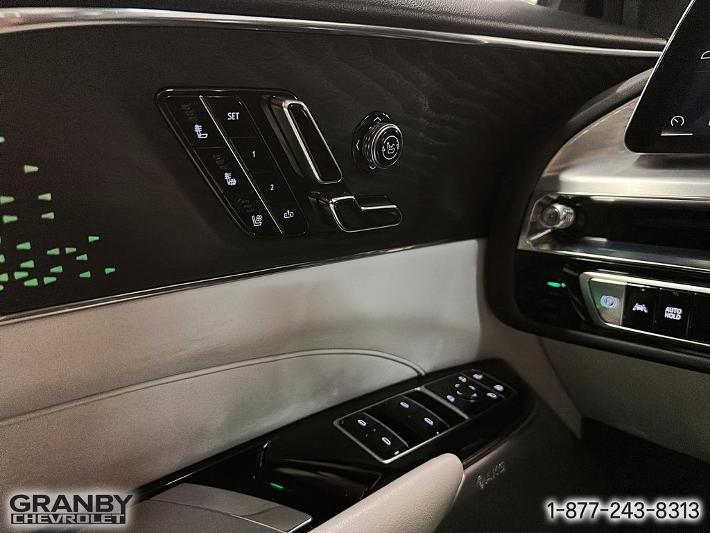 Cadillac LYRIQ  2023 à Granby, Québec - 16 - w1024h768px