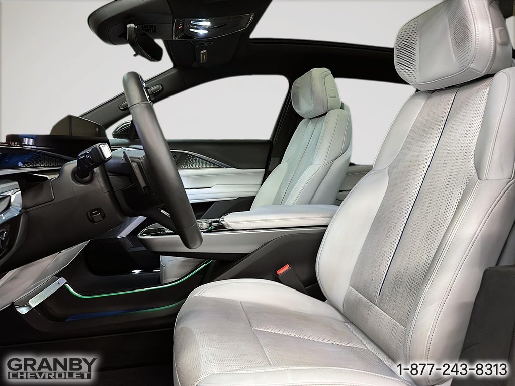 Cadillac LYRIQ  2023 à Granby, Québec - 13 - w1024h768px