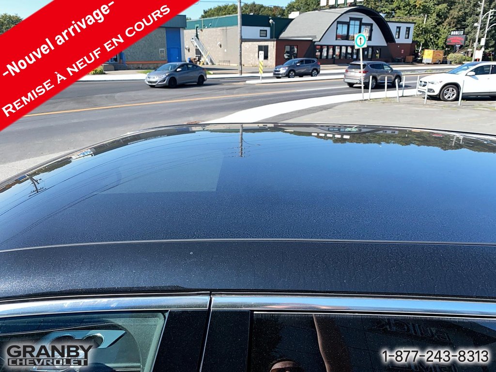 2024 Cadillac LYRIQ Tech propulsion in Granby, Quebec - 8 - w1024h768px