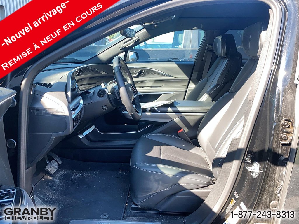2024 Cadillac LYRIQ in Granby, Quebec - 10 - w1024h768px