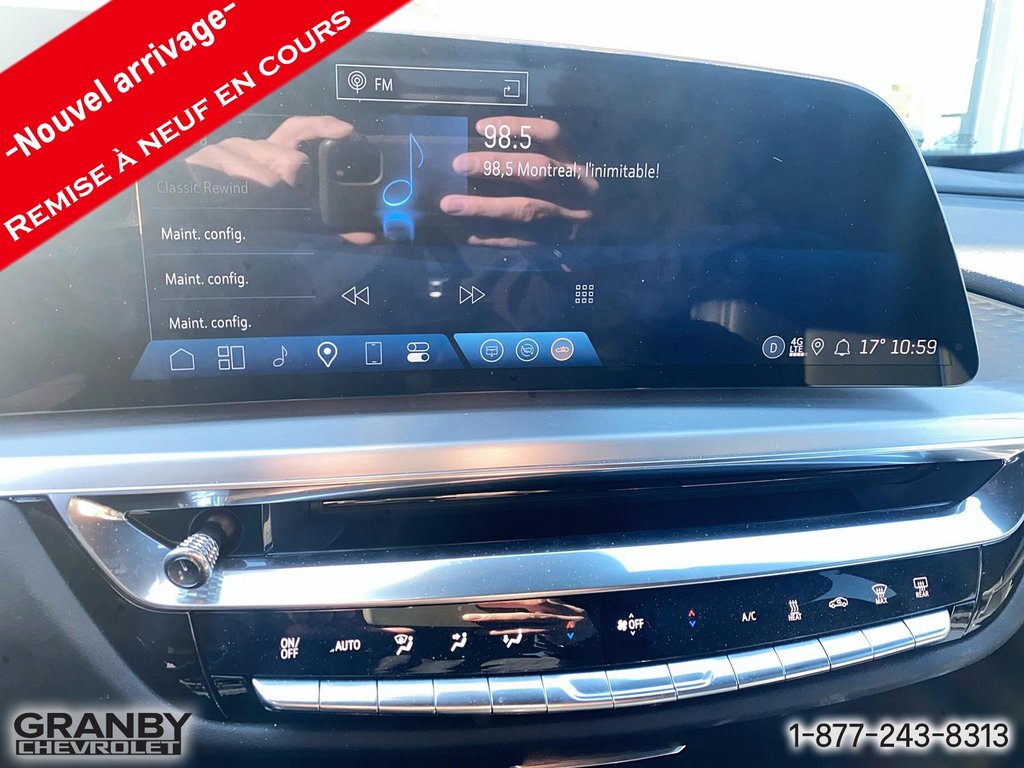 2024 Cadillac LYRIQ in Granby, Quebec - 12 - w1024h768px