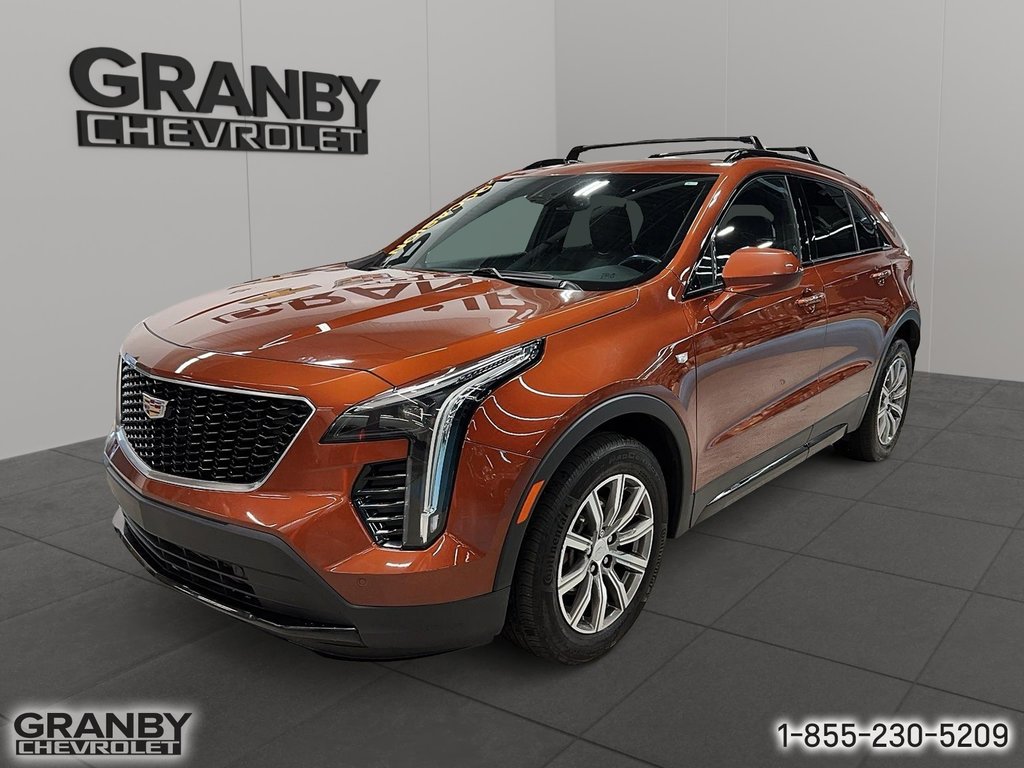 2020 Cadillac XT4 in Granby, Quebec - 1 - w1024h768px