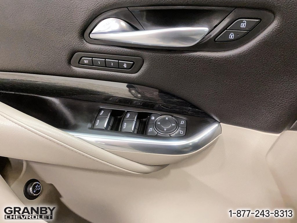 2020 Cadillac XT4 in Granby, Quebec - 17 - w1024h768px