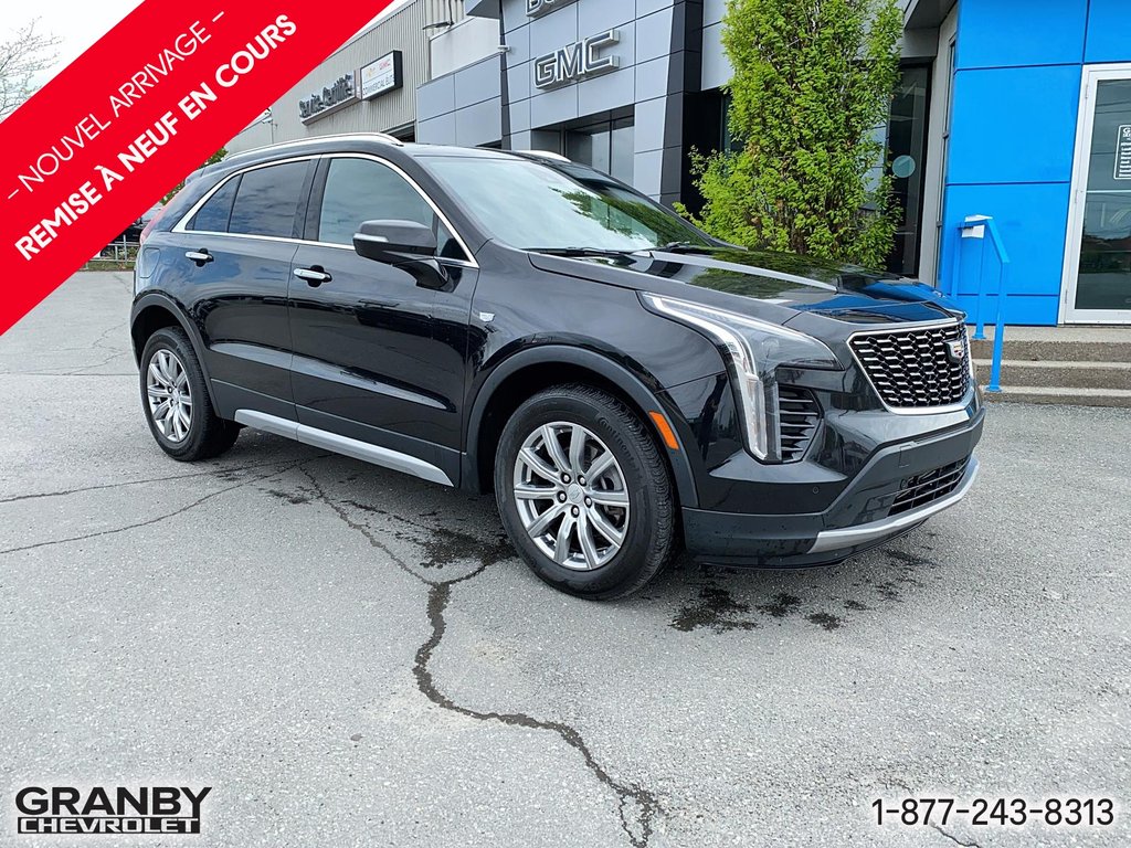 2021 Cadillac XT4 in Granby, Quebec - 3 - w1024h768px