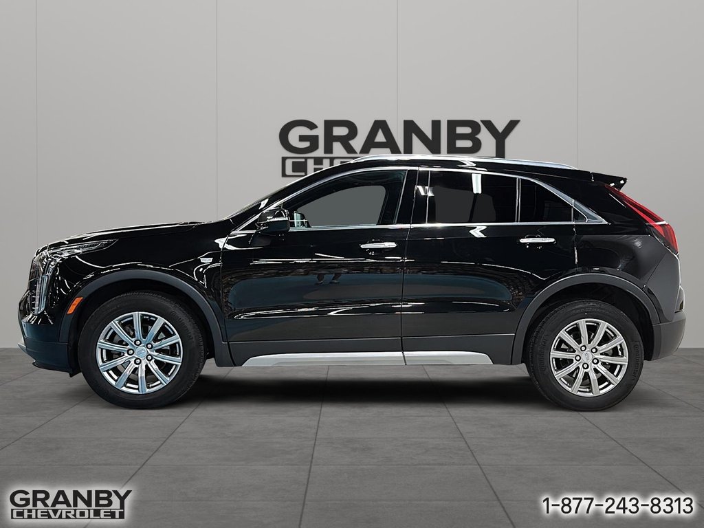 2021 Cadillac XT4 AWD Premium Luxury in Granby, Quebec - 9 - w1024h768px