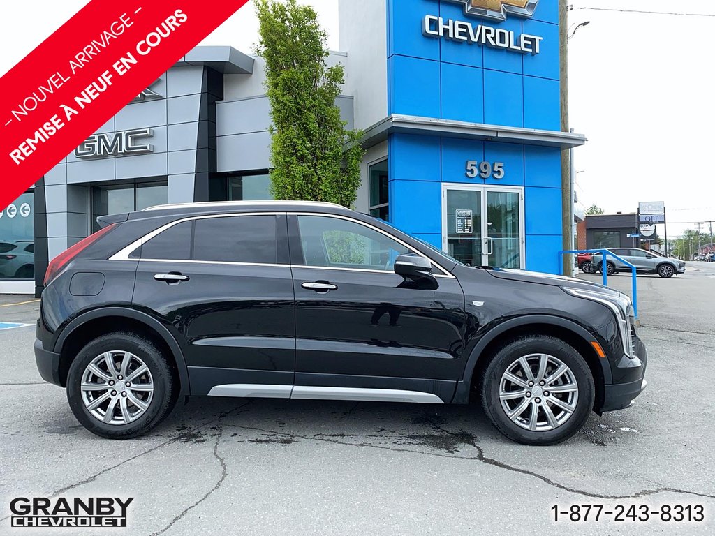 2021 Cadillac XT4 in Granby, Quebec - 4 - w1024h768px