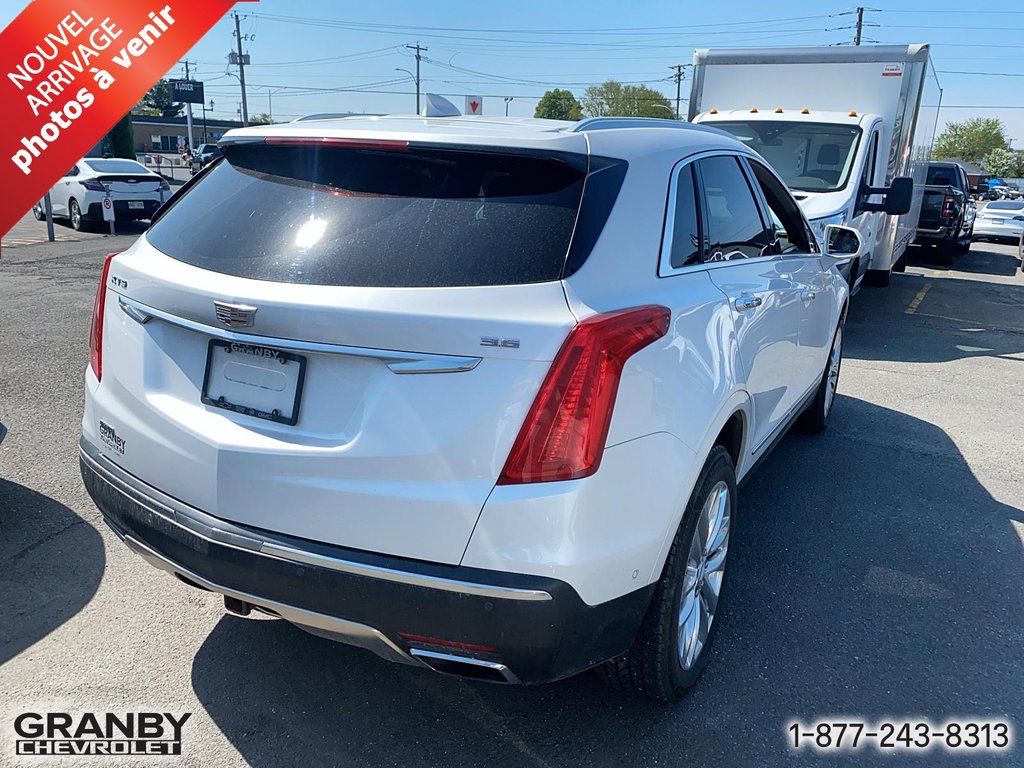2017 Cadillac XT5 Platinum AWD in Granby, Quebec - 4 - w1024h768px