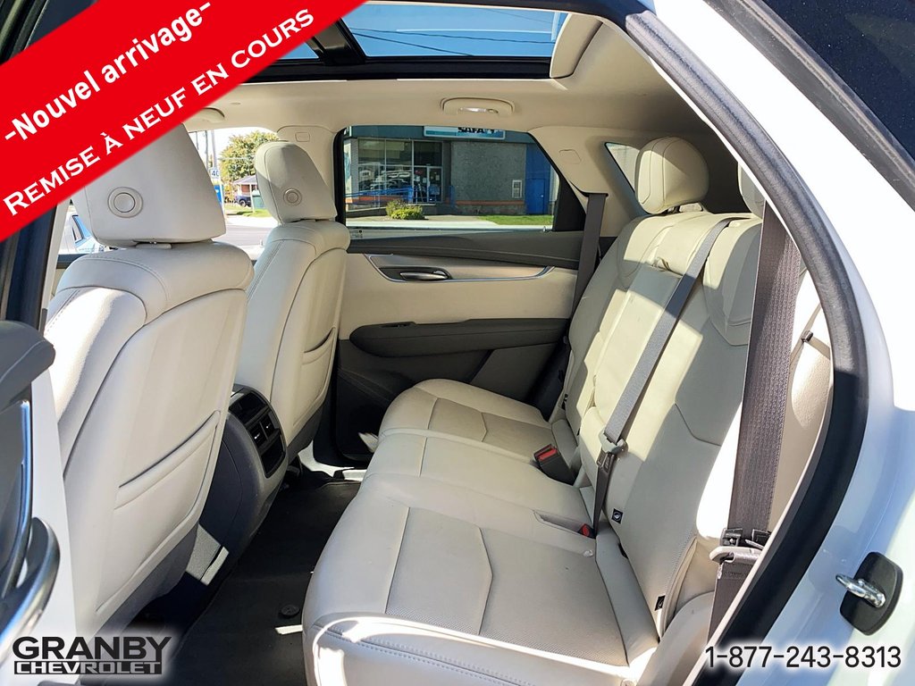 2020 Cadillac XT5 in Granby, Quebec - 10 - w1024h768px