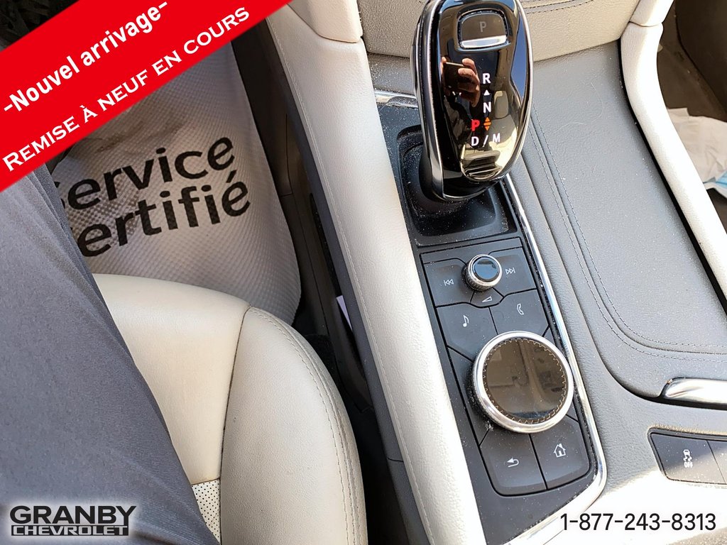 2020 Cadillac XT5 in Granby, Quebec - 15 - w1024h768px