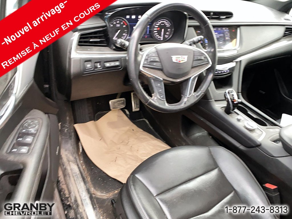 2021 Cadillac XT5 AWD Sport in Granby, Quebec - 9 - w1024h768px