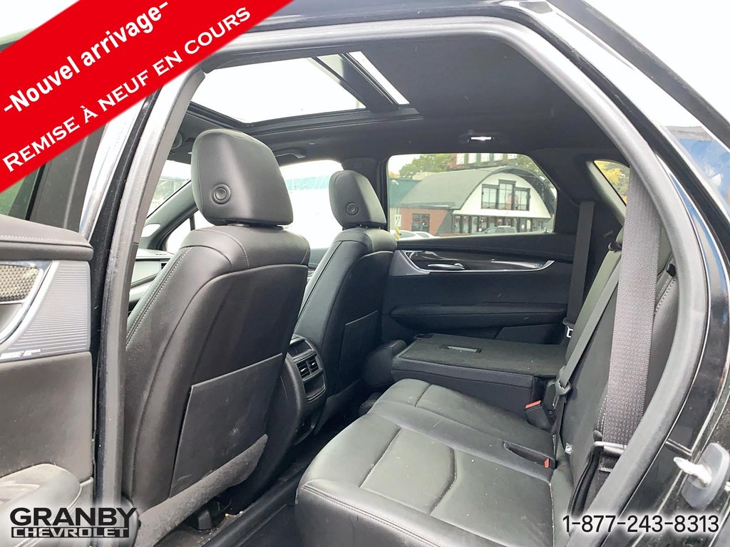 2021 Cadillac XT5 AWD Sport in Granby, Quebec - 8 - w1024h768px