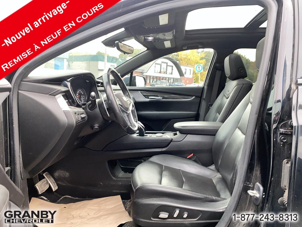 2021 Cadillac XT5 AWD Sport in Granby, Quebec - 10 - w1024h768px