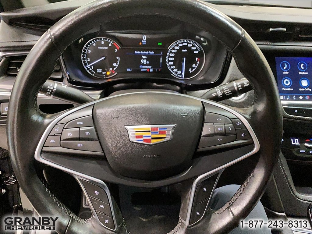 2024 Cadillac XT5 AWD Luxury in Granby, Quebec - 18 - w1024h768px