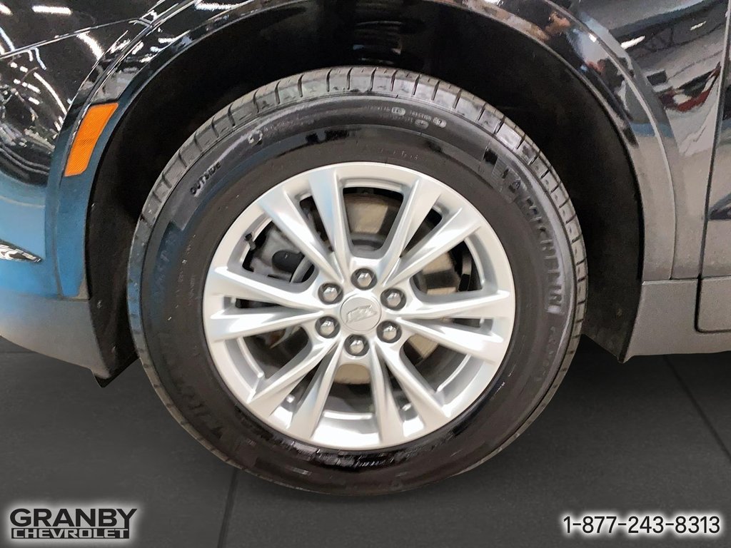 2024 Cadillac XT5 AWD Luxury in Granby, Quebec - 11 - w1024h768px