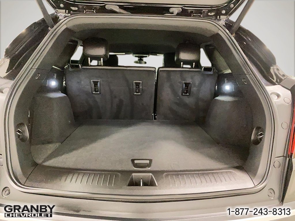 2024 Cadillac XT5 AWD Luxury in Granby, Quebec - 10 - w1024h768px