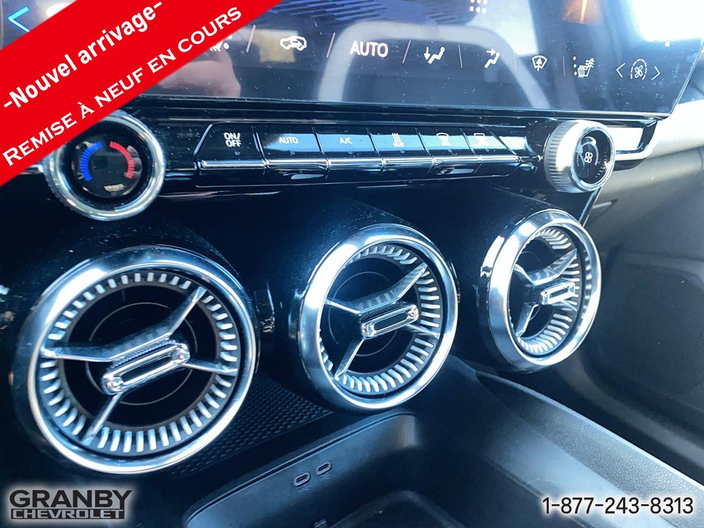 2024 Chevrolet Blazer EV in Granby, Quebec - 14 - w1024h768px