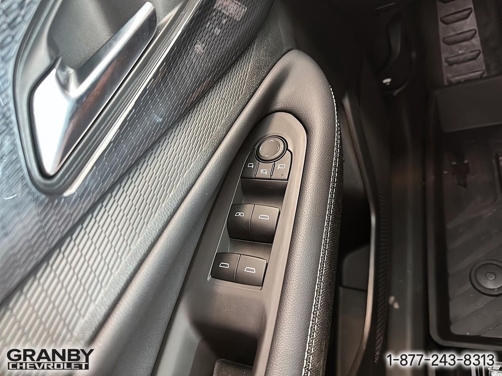 Chevrolet Blazer EV  2025 à Granby, Québec - 9 - w1024h768px