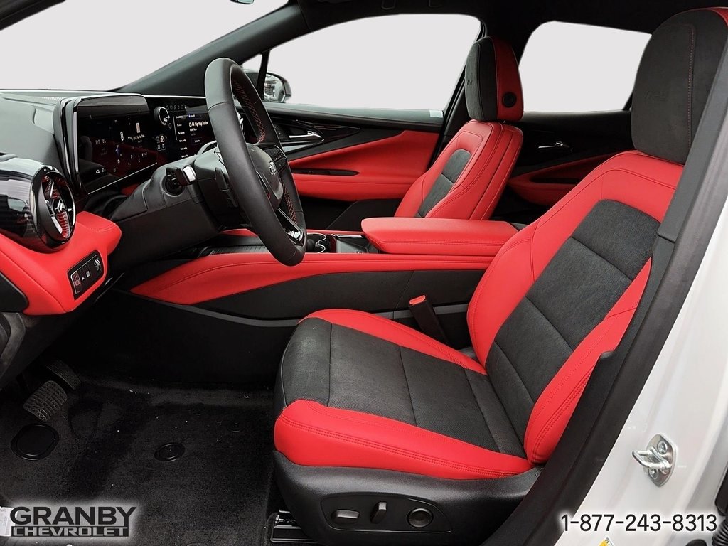 2025 Chevrolet Blazer EV in Granby, Quebec - 11 - w1024h768px