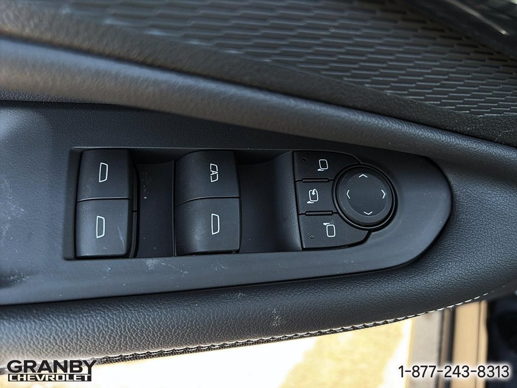 Chevrolet Blazer EV  2025 à Granby, Québec - 14 - w1024h768px