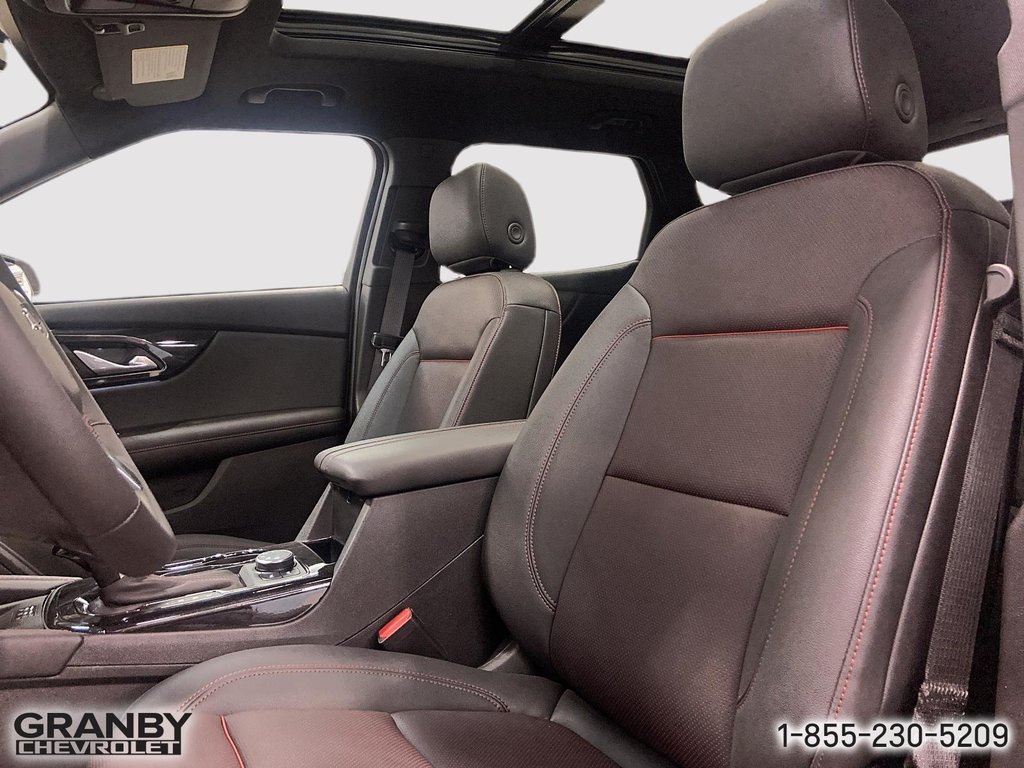 2024 Chevrolet BLAZER RS A TI in Granby, Quebec - 9 - w1024h768px