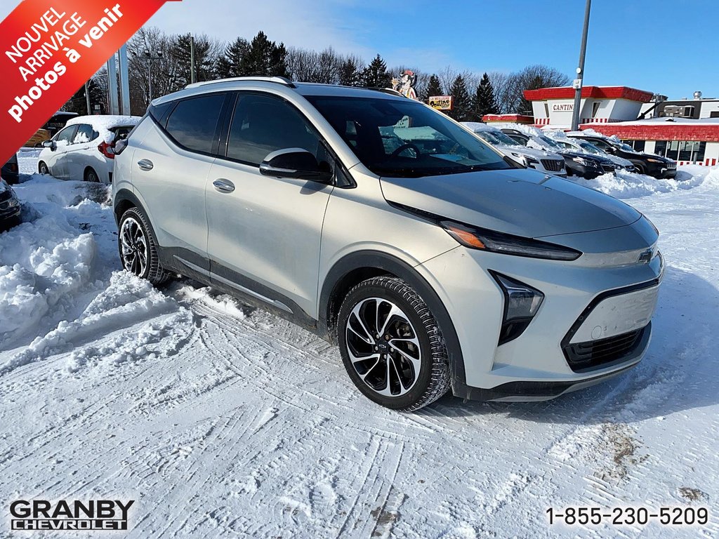 2022 Chevrolet BOLT EUV Premier in Granby, Quebec - 2 - w1024h768px