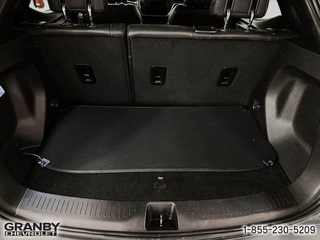 2023 Chevrolet BOLT EUV Premier in Granby, Quebec - 9 - w1024h768px