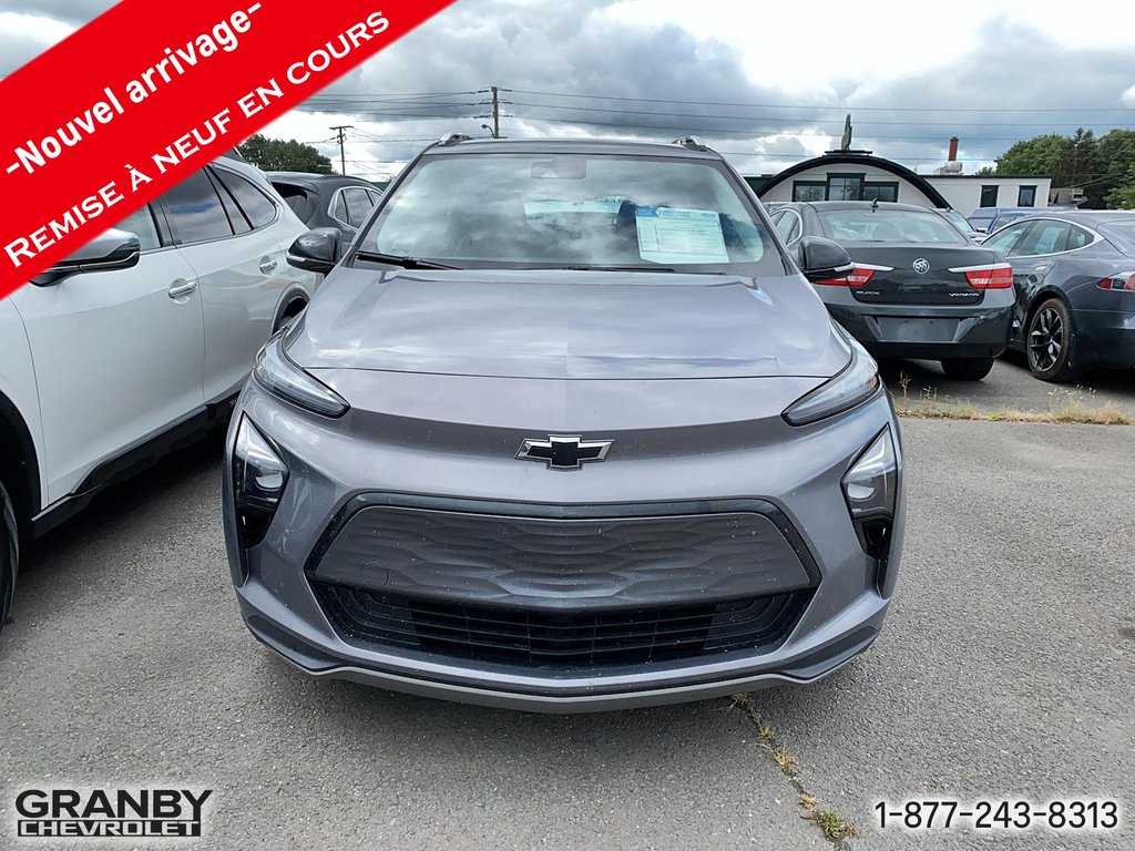 2023 Chevrolet BOLT EUV in Granby, Quebec - 2 - w1024h768px