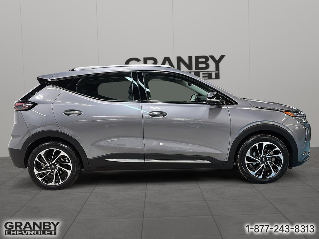 2023 Chevrolet Bolt EUV Premier in Granby, Quebec - 4 - w1024h768px