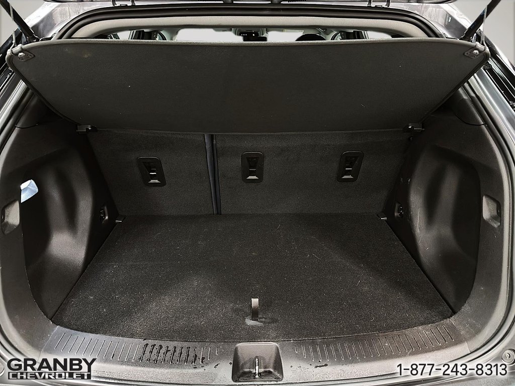 2023 Chevrolet Bolt EUV Premier in Granby, Quebec - 10 - w1024h768px
