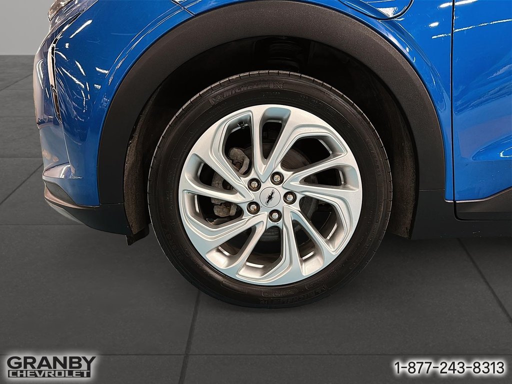 2023 Chevrolet Bolt EUV LT in Granby, Quebec - 11 - w1024h768px