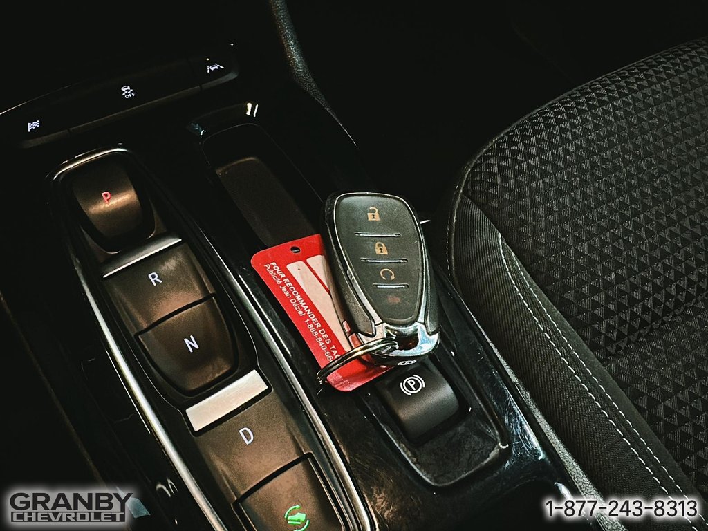 2023 Chevrolet Bolt EUV LT in Granby, Quebec - 22 - w1024h768px