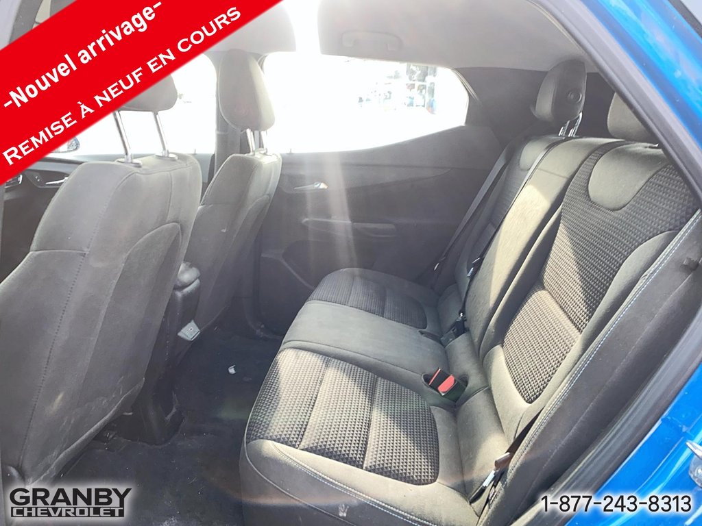 2023 Chevrolet Bolt EUV in Granby, Quebec - 10 - w1024h768px